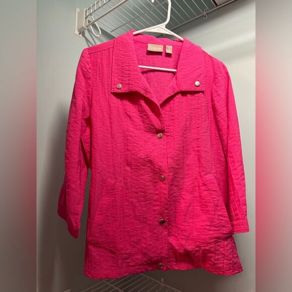 Chico's Size 1 Women’s Top Shirt Pink Rayon Blend Snap Front 3/4 Sleeve - Picture 1 of 7